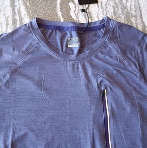 Motion Men's Performance T-shirt with Zippered Pocket New Size Medium